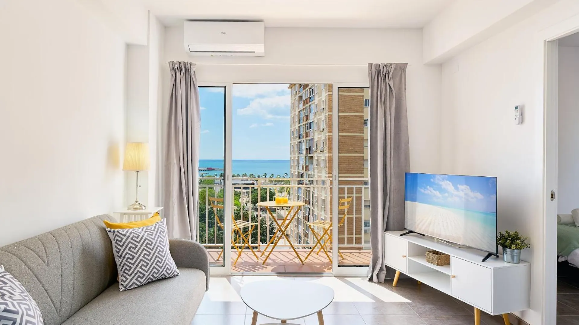 Sea Infinity Apartment Malaga